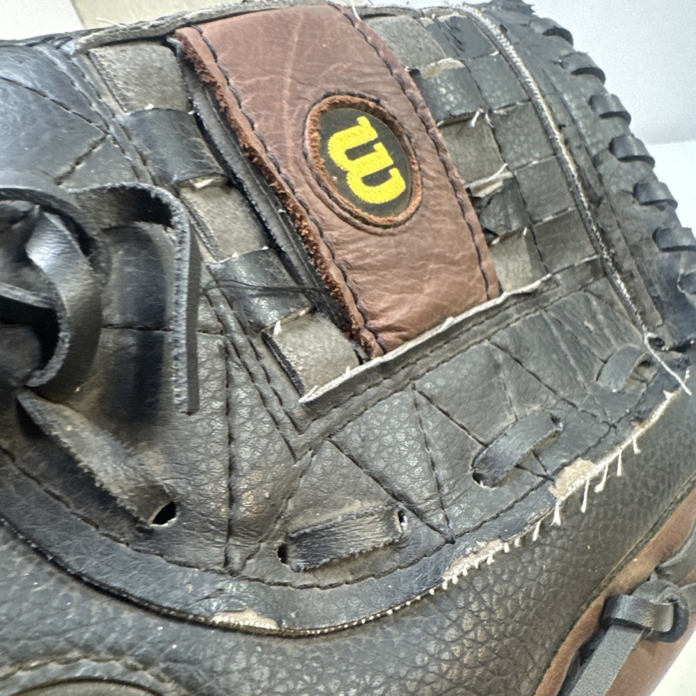 Wilson Softball Elite Glove Rt Hand Throw 13"‎ Blk Brown A2477 EUC - Picture 5 of 12